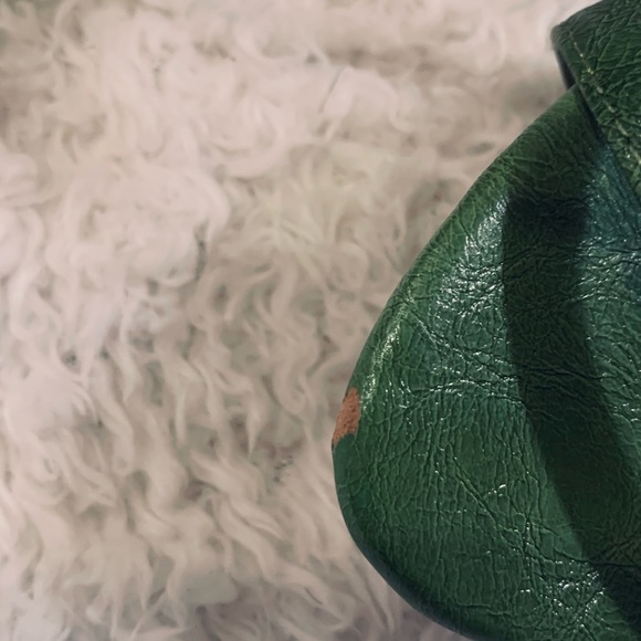 Lime Green platform heel size 7 - Picture 2 of 4